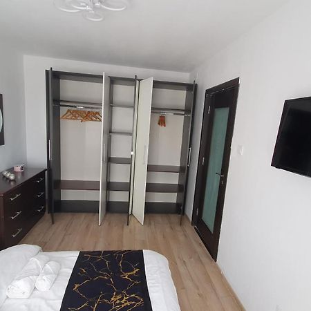 Andrei Apartment Брашов Екстер'єр фото